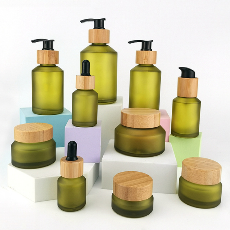 Luxury Skincare Packaging - Natural Bamboo Perfume Bottle Green Glass